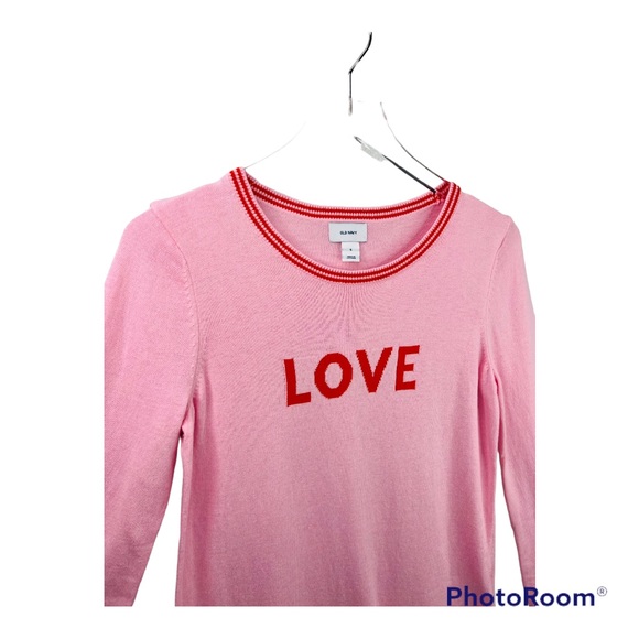- Old Navy Pink and Red “LOVE” Crewneck Pullover Long Sleeve Sweater Size … - Picture 4 of 13